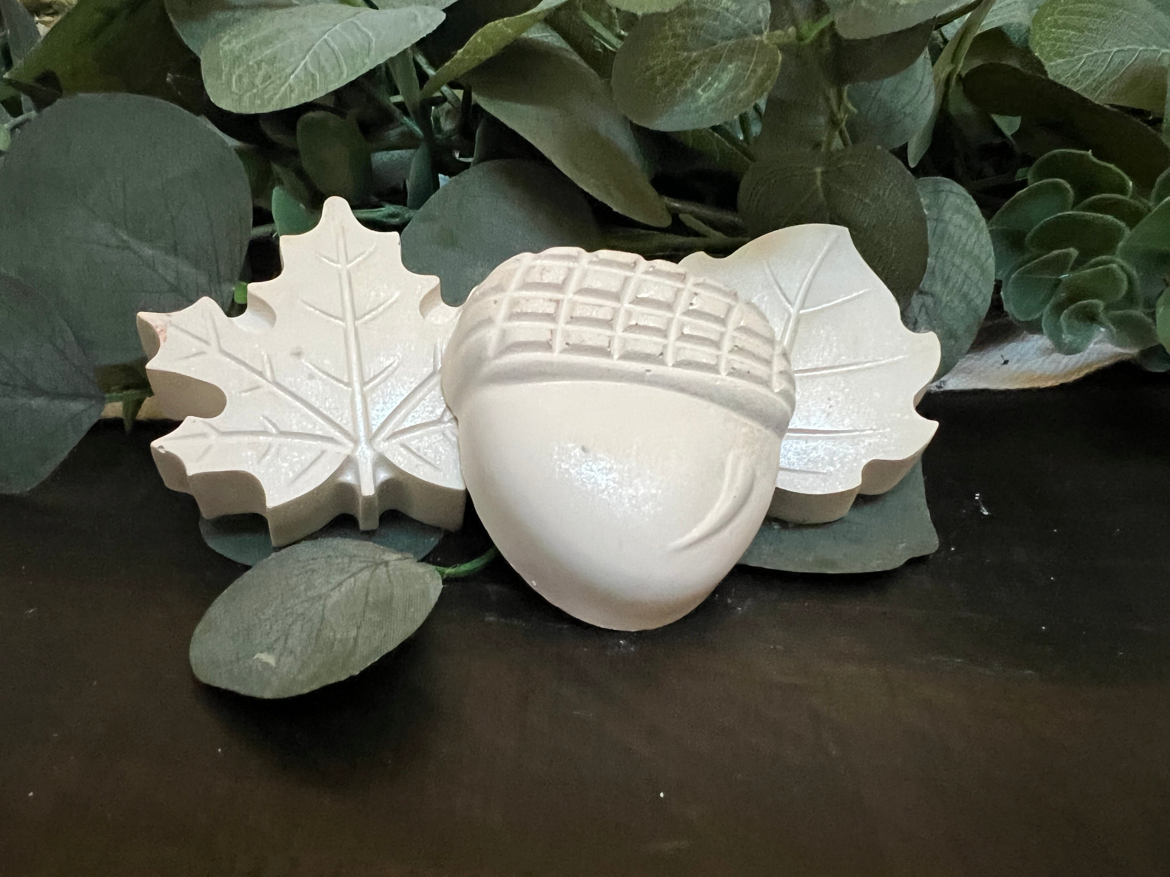 FALLing in Love Scent Stone Wedding Favors