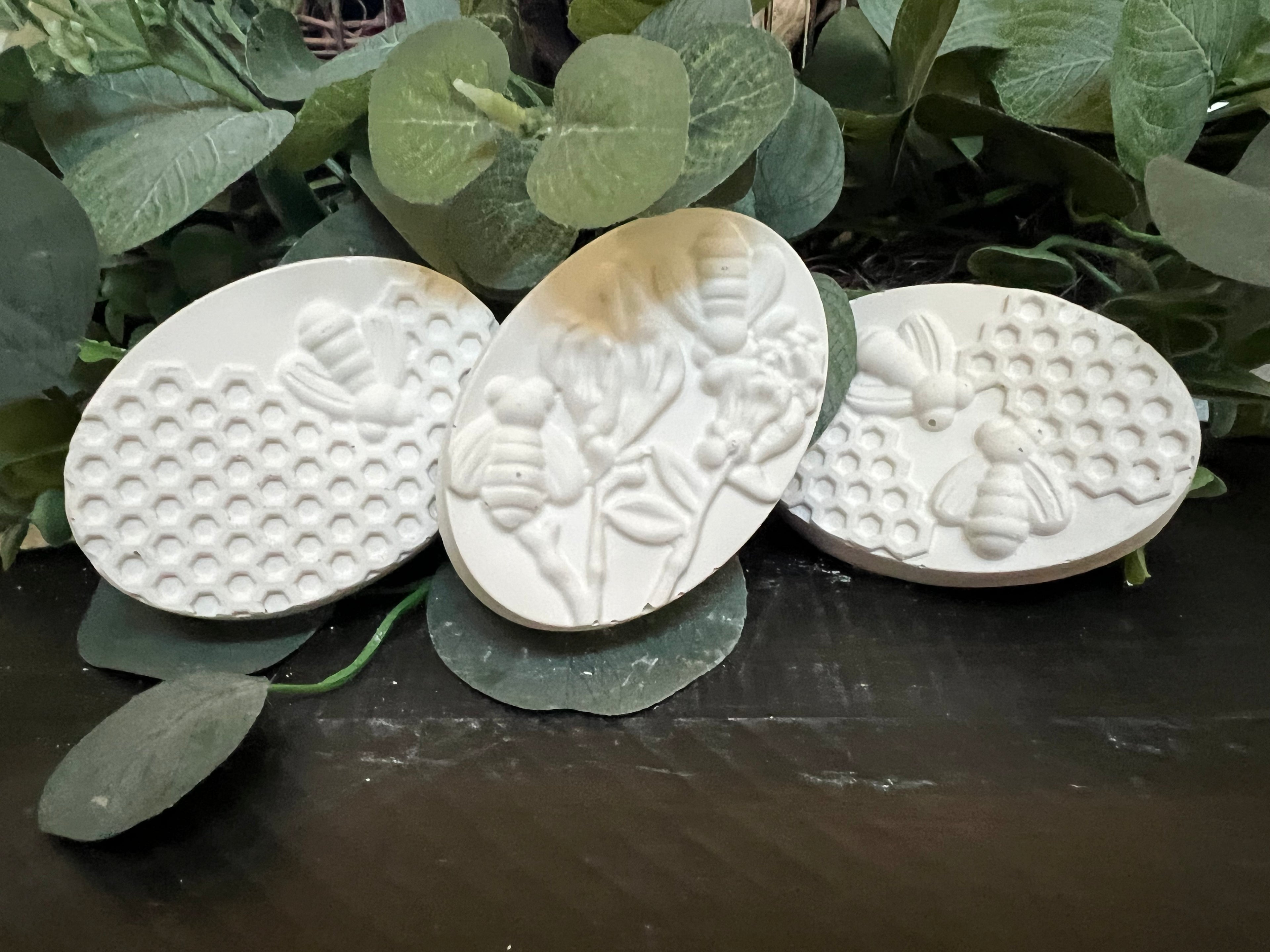 Honeycomb & Blooms Scent Stone Wedding Favors